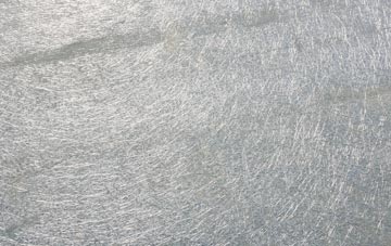 Gigg laminate fibreglass or shingles?